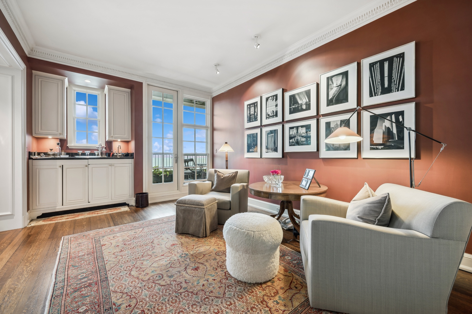 199 E LAKE SHORE Drive Unit: 10-11E