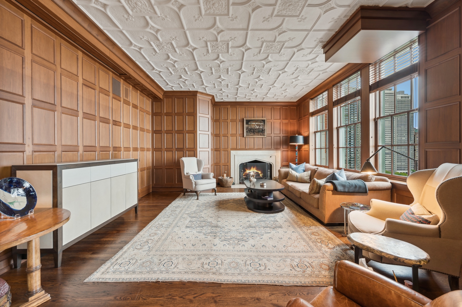 199 E LAKE SHORE Drive Unit: 10-11E