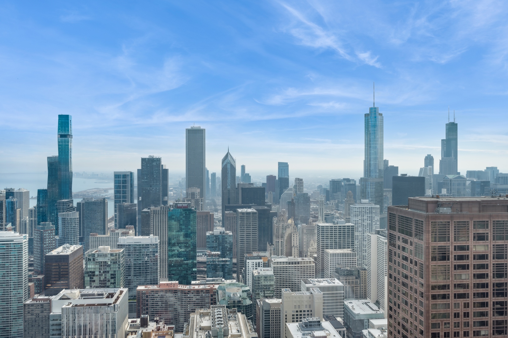 180 E PEARSON Street Unit: 6904