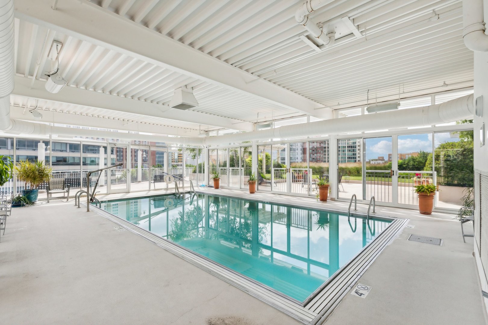 1640 Maple Avenue Unit: 1206