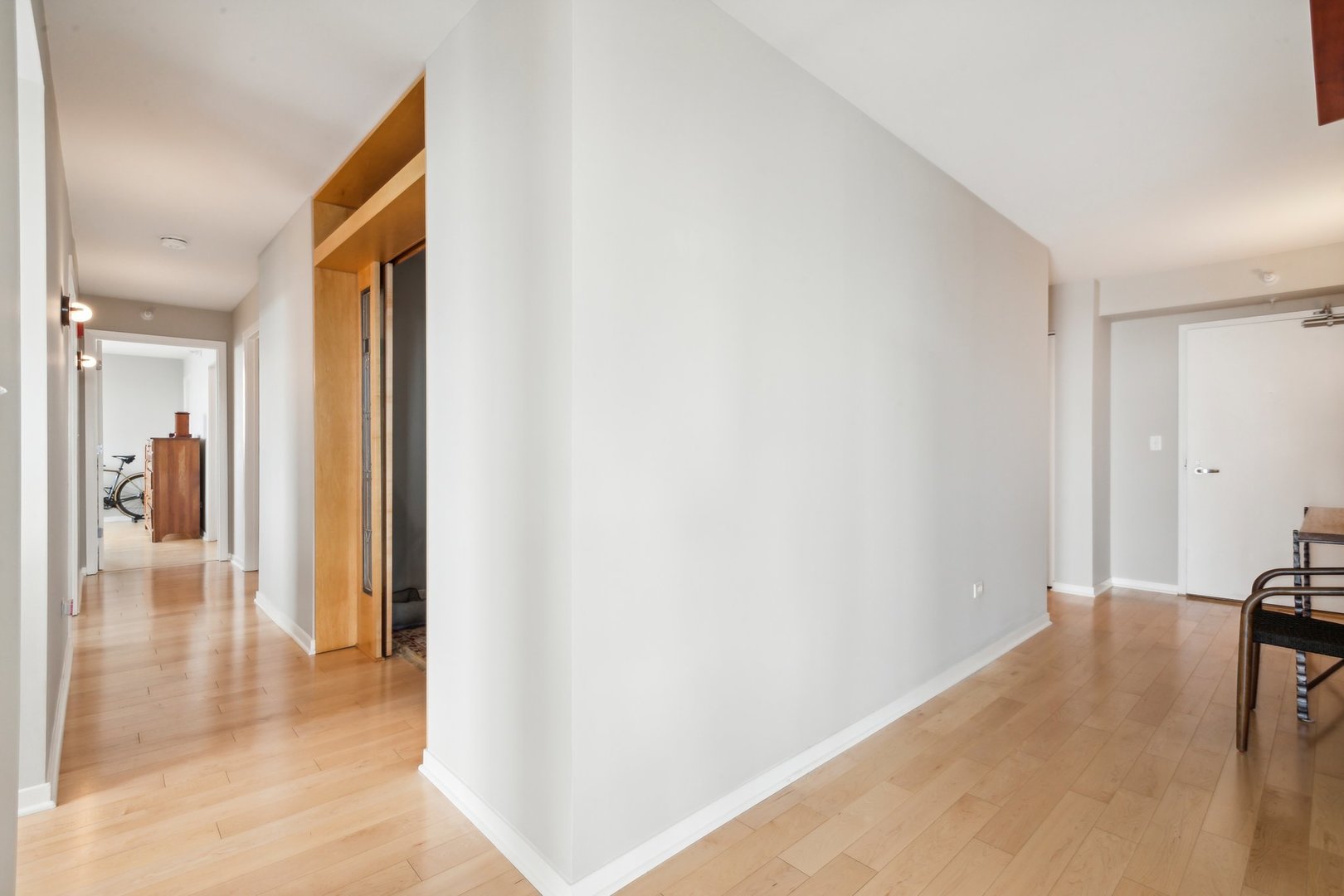 1640 Maple Avenue Unit: 1206