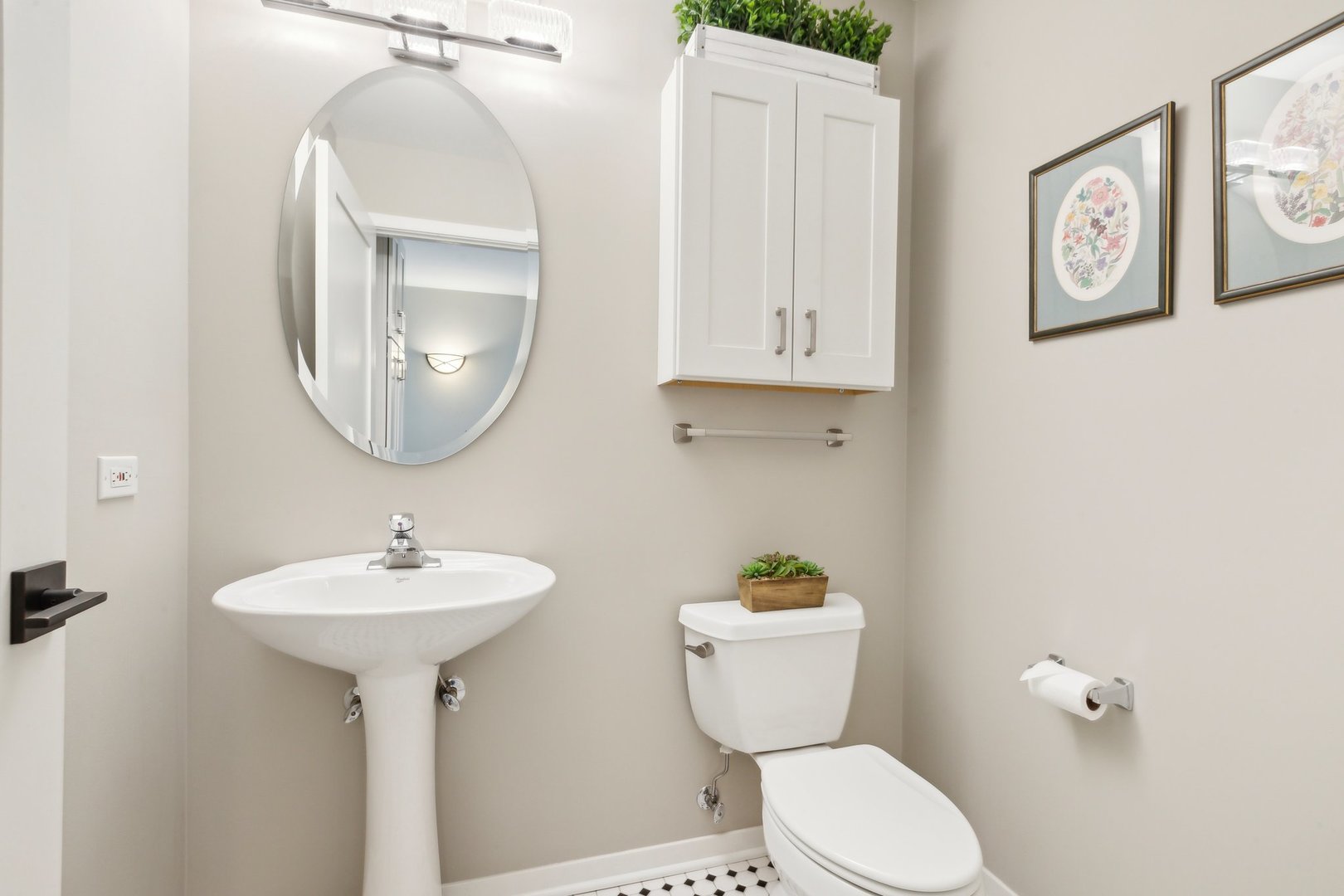 1640 Maple Avenue Unit: 1206