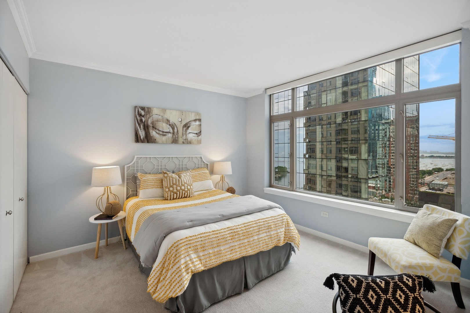 530 N LAKE SHORE Drive Unit: 2009