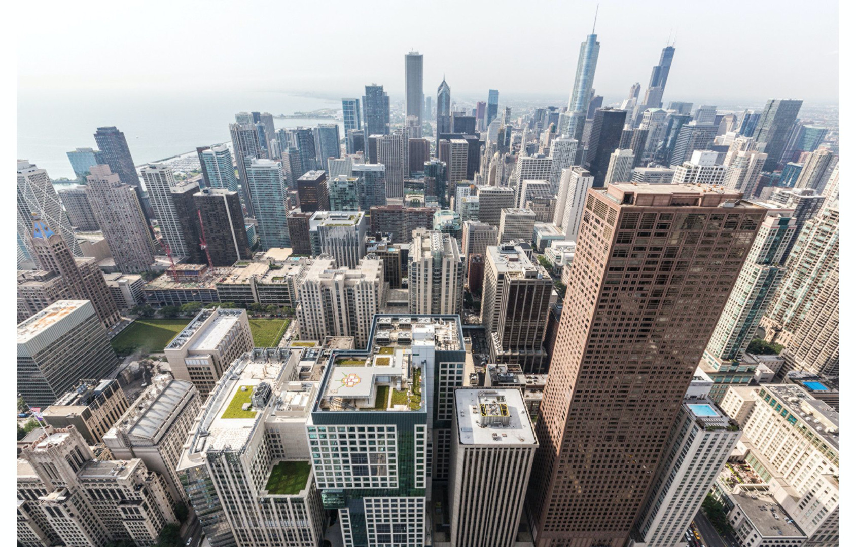 180 E PEARSON Street Unit: 4904