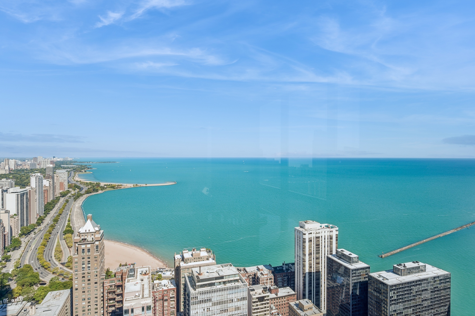 180 E PEARSON Street Unit: 4904