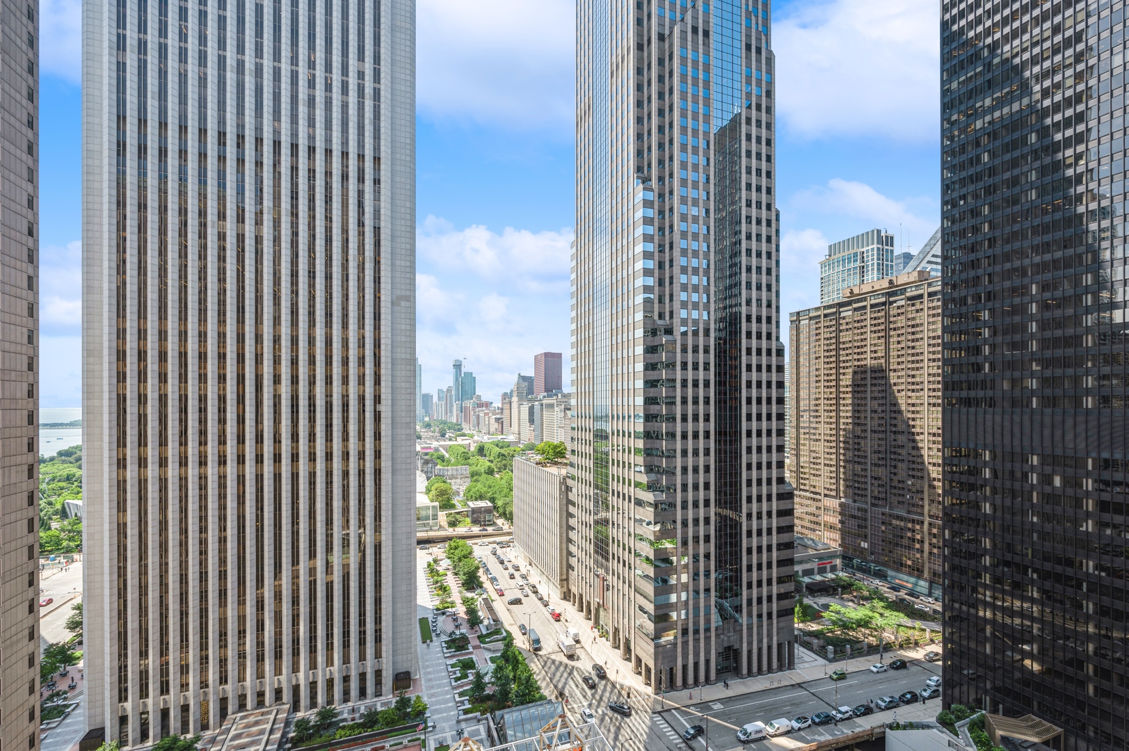 222 N COLUMBUS Drive Unit: 2102