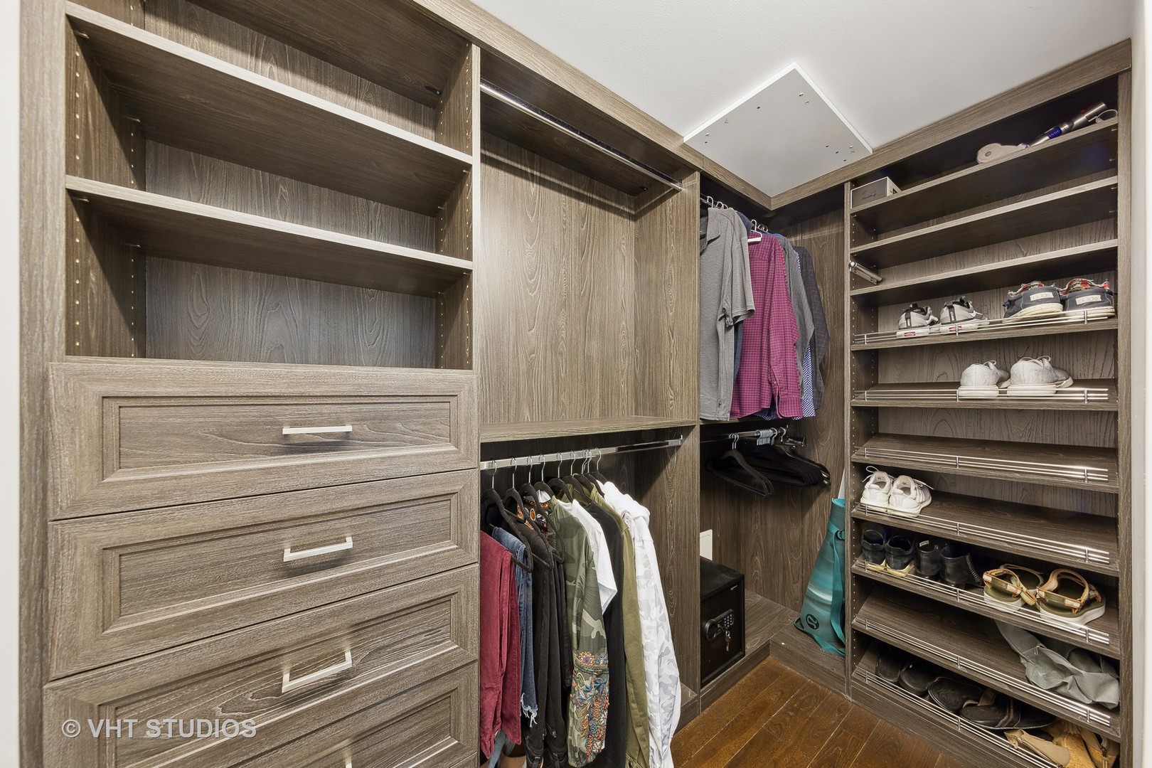 57 E Delaware Place Unit: 3401