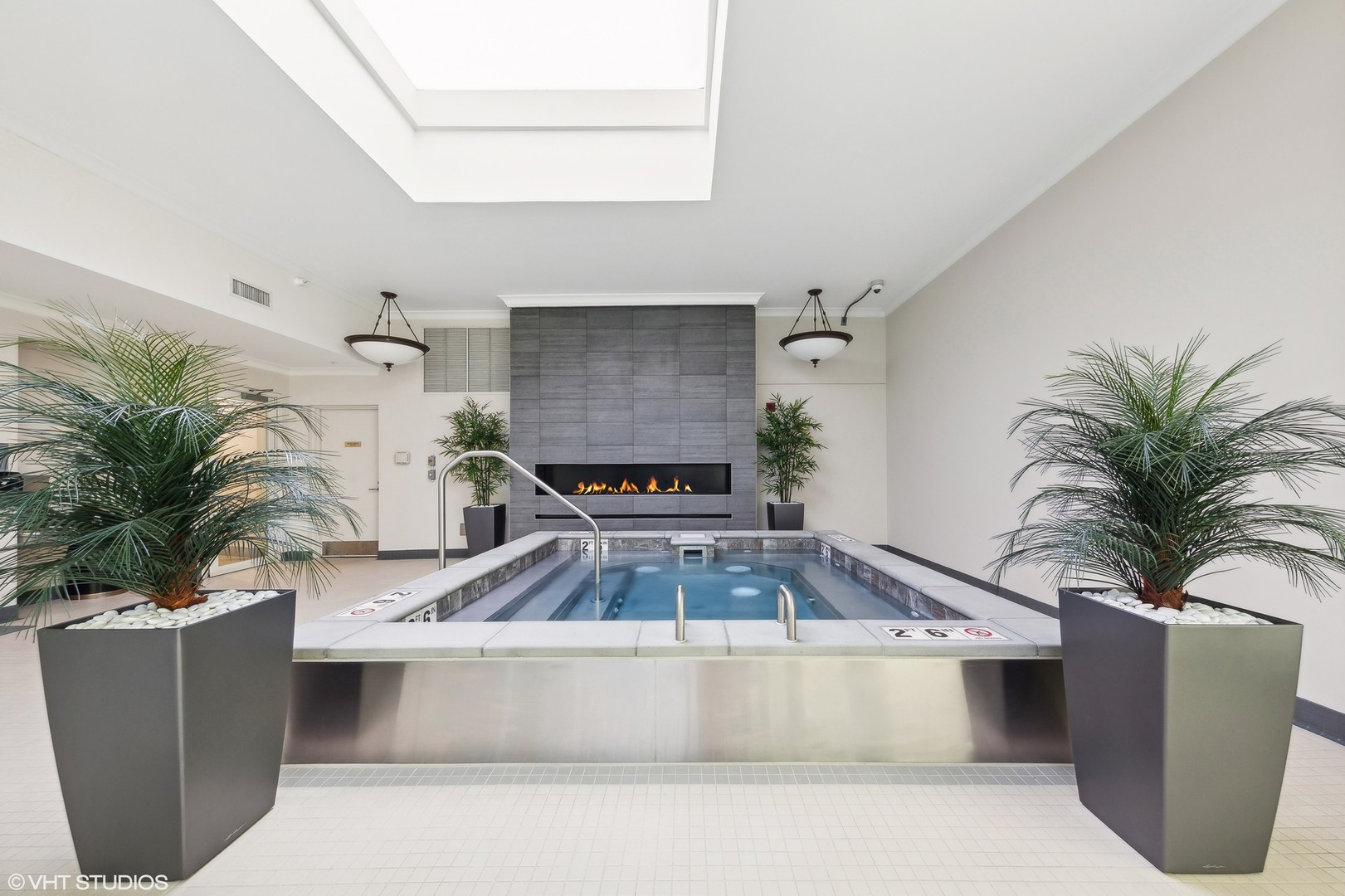 57 E Delaware Place Unit: 3401
