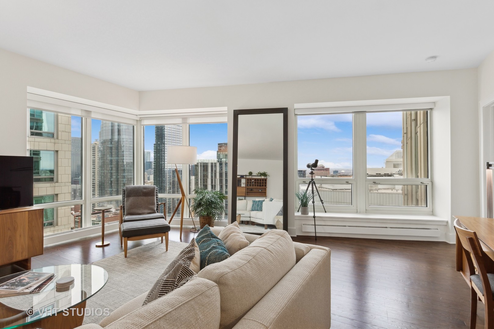 57 E Delaware Place Unit: 3401