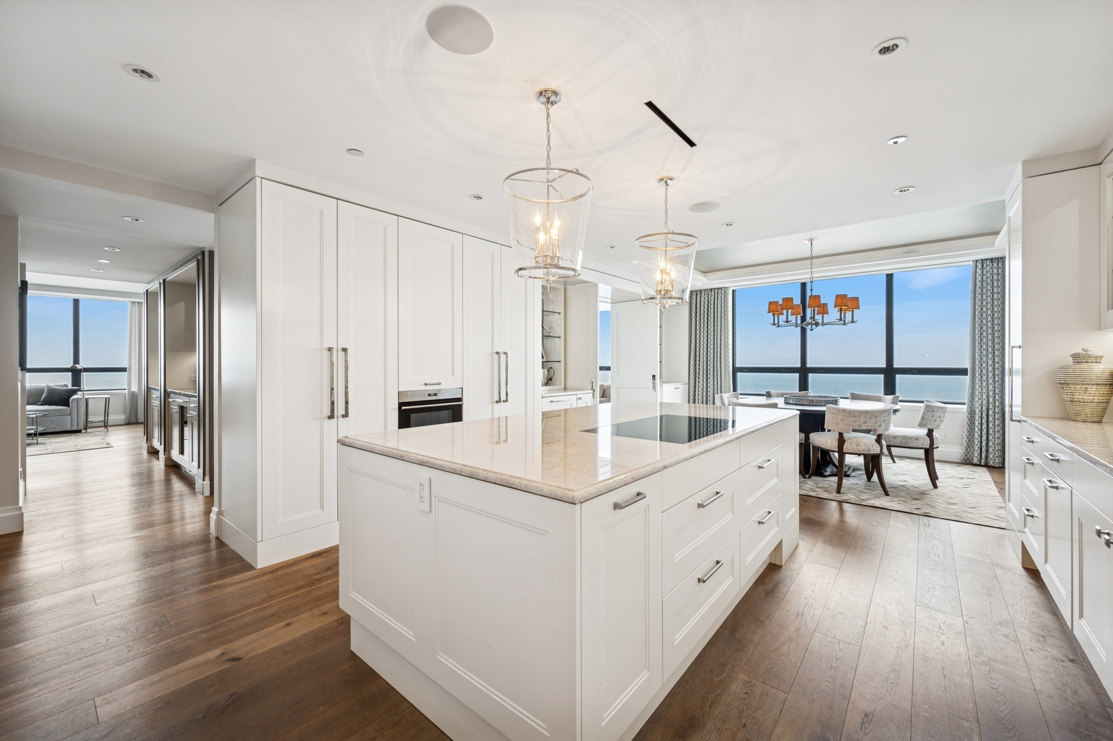 180 E PEARSON Street Unit: 5603