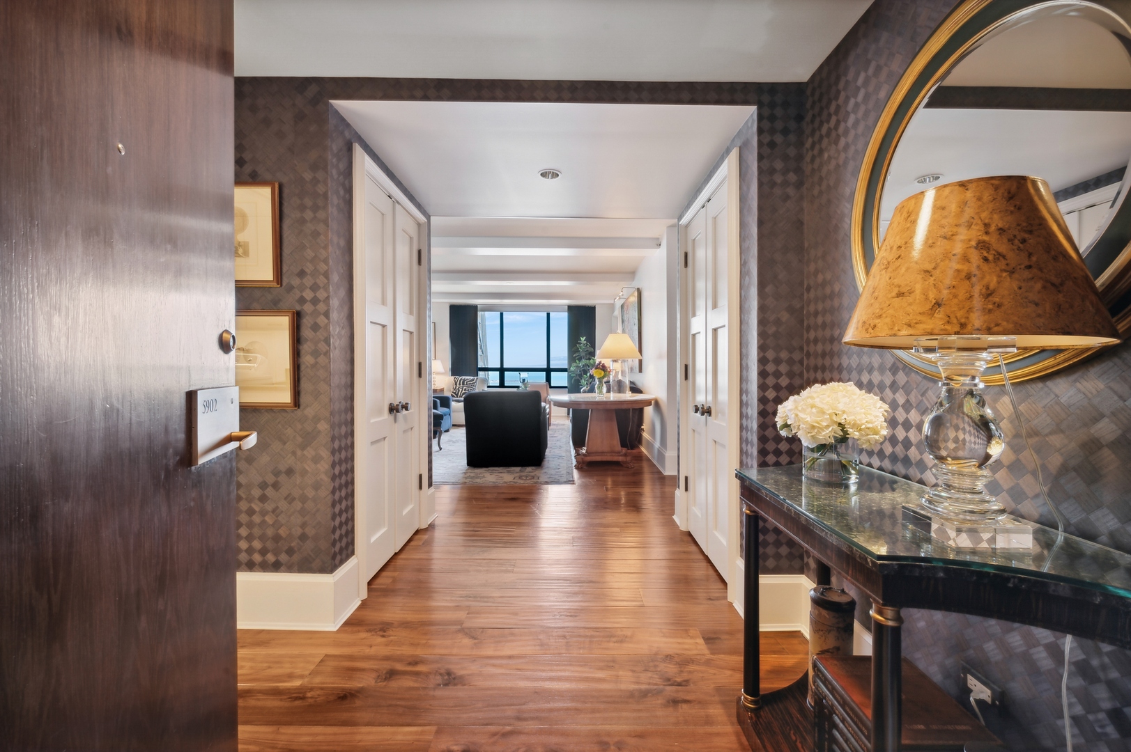 180 E PEARSON Street Unit: 5902