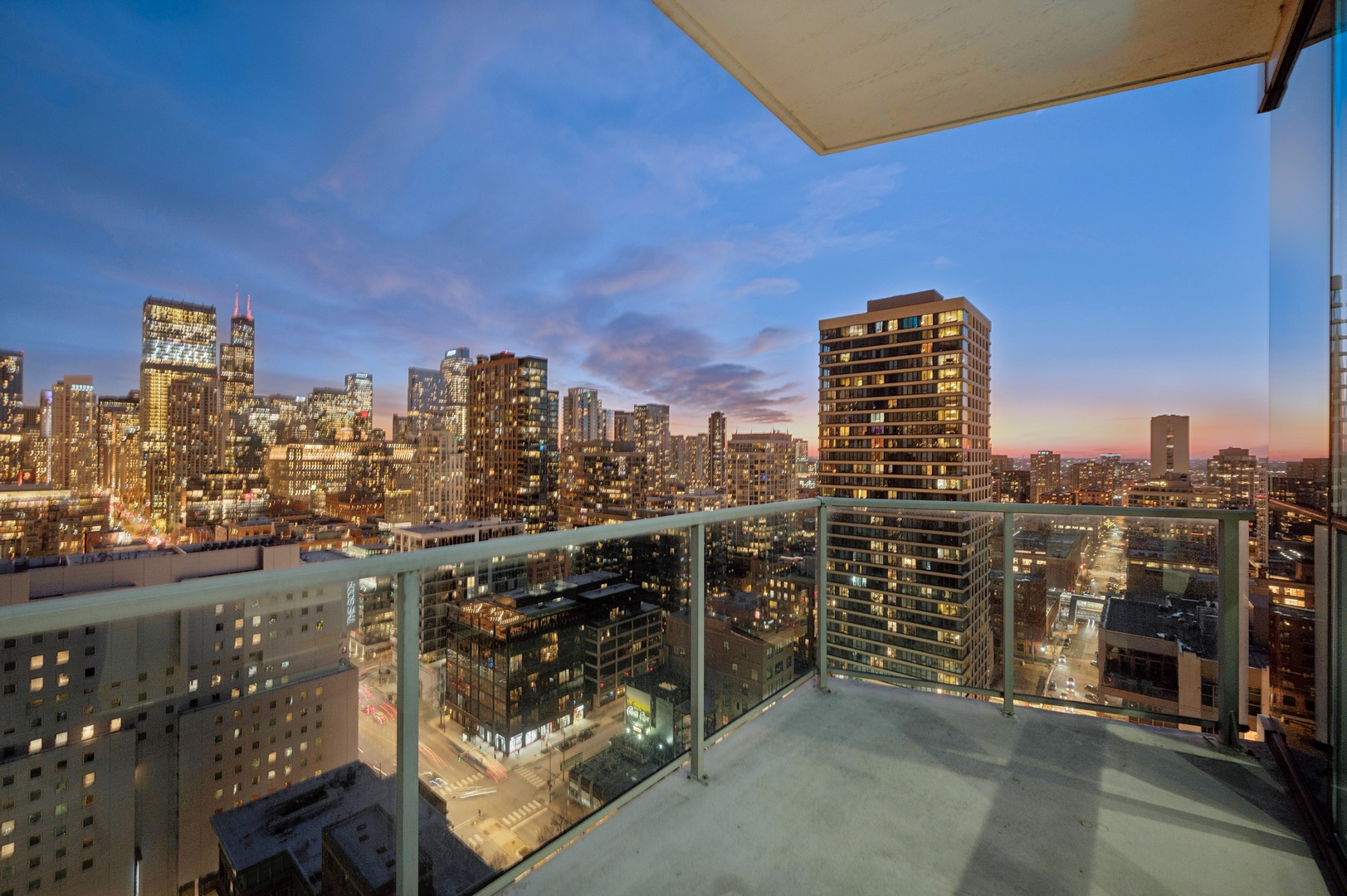 110 W Superior Street Unit: 2301