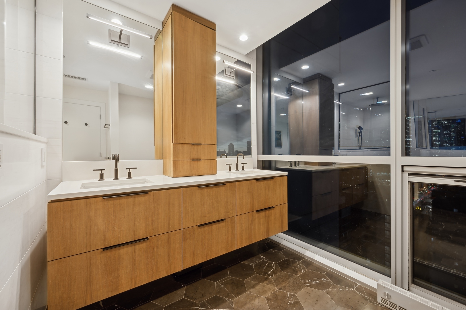 110 W Superior Street Unit: 2301