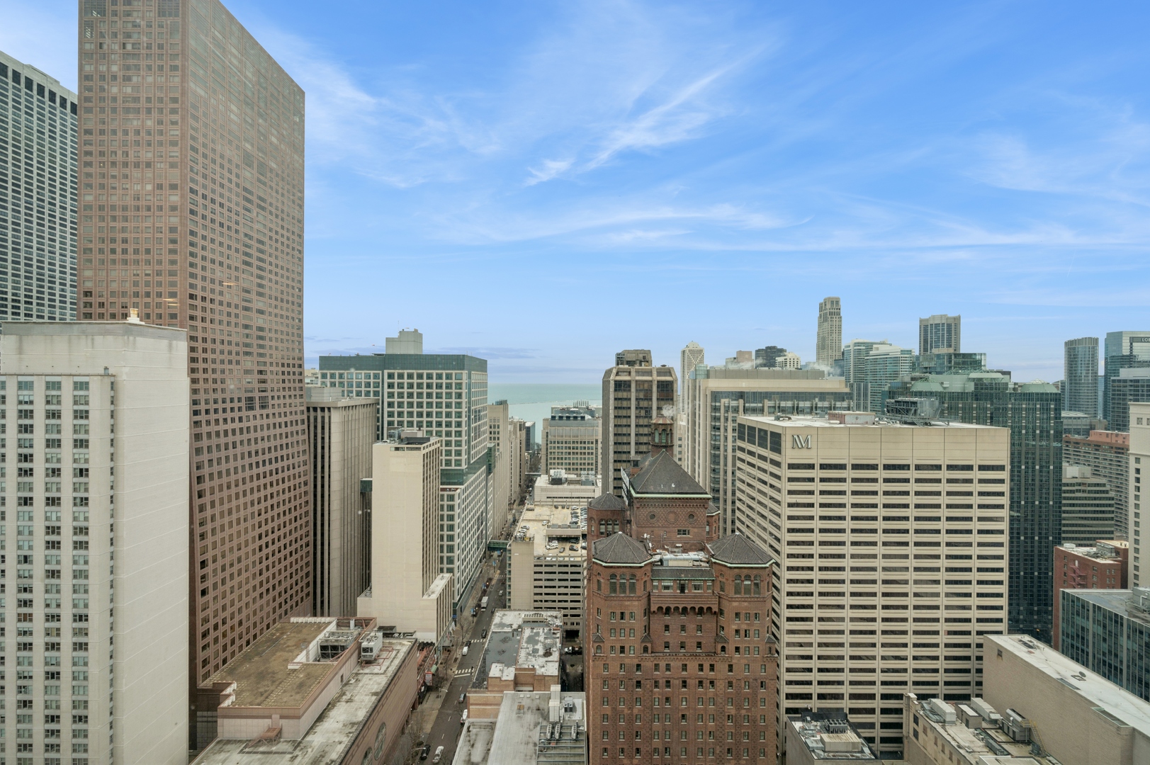 100 E Huron Street Unit: 2804