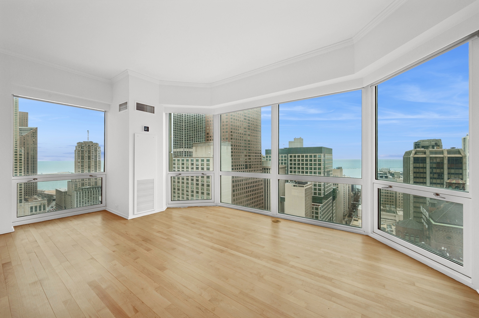 100 E Huron Street Unit: 2804