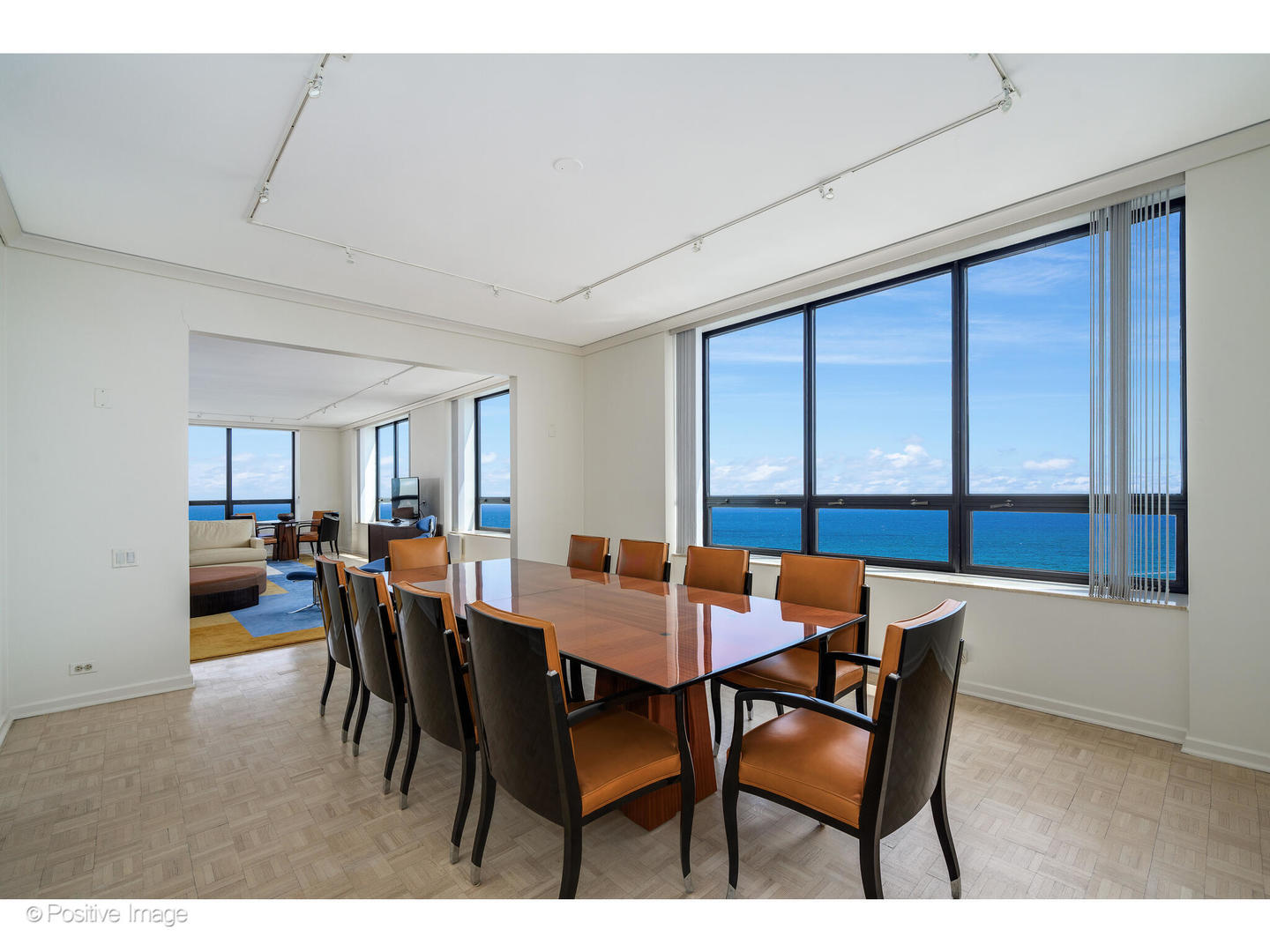 180 E PEARSON Street Unit: 6103-6203