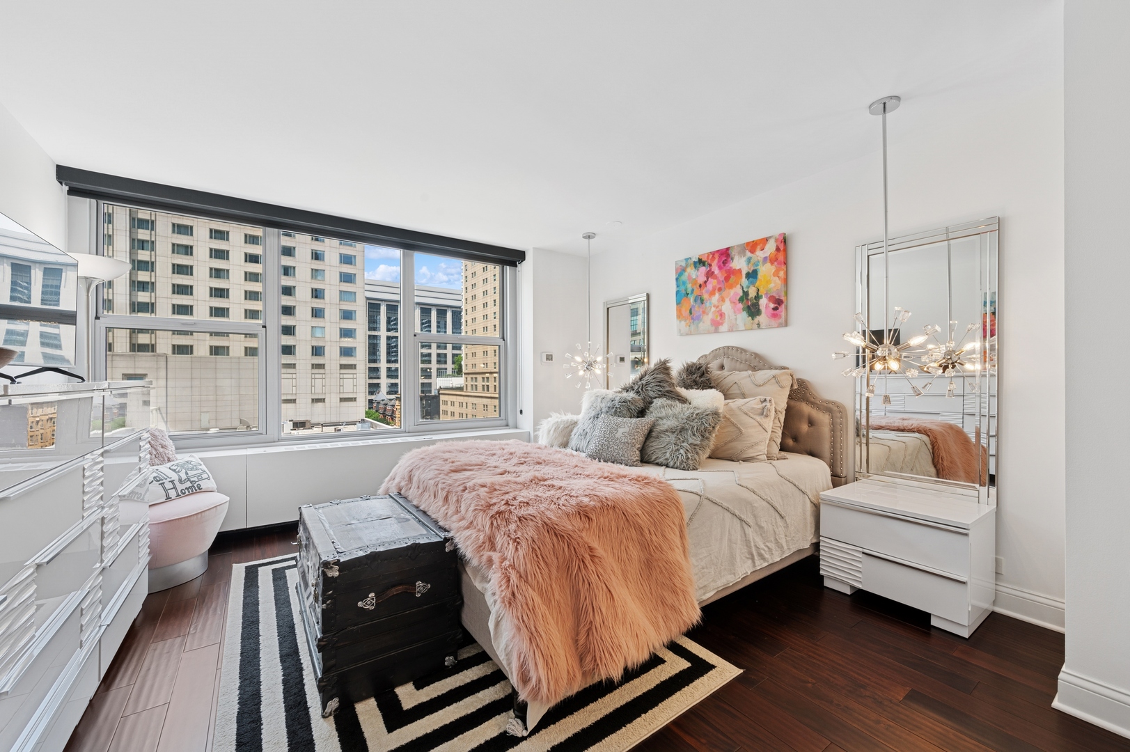 777 N Michigan Avenue Unit: 1001