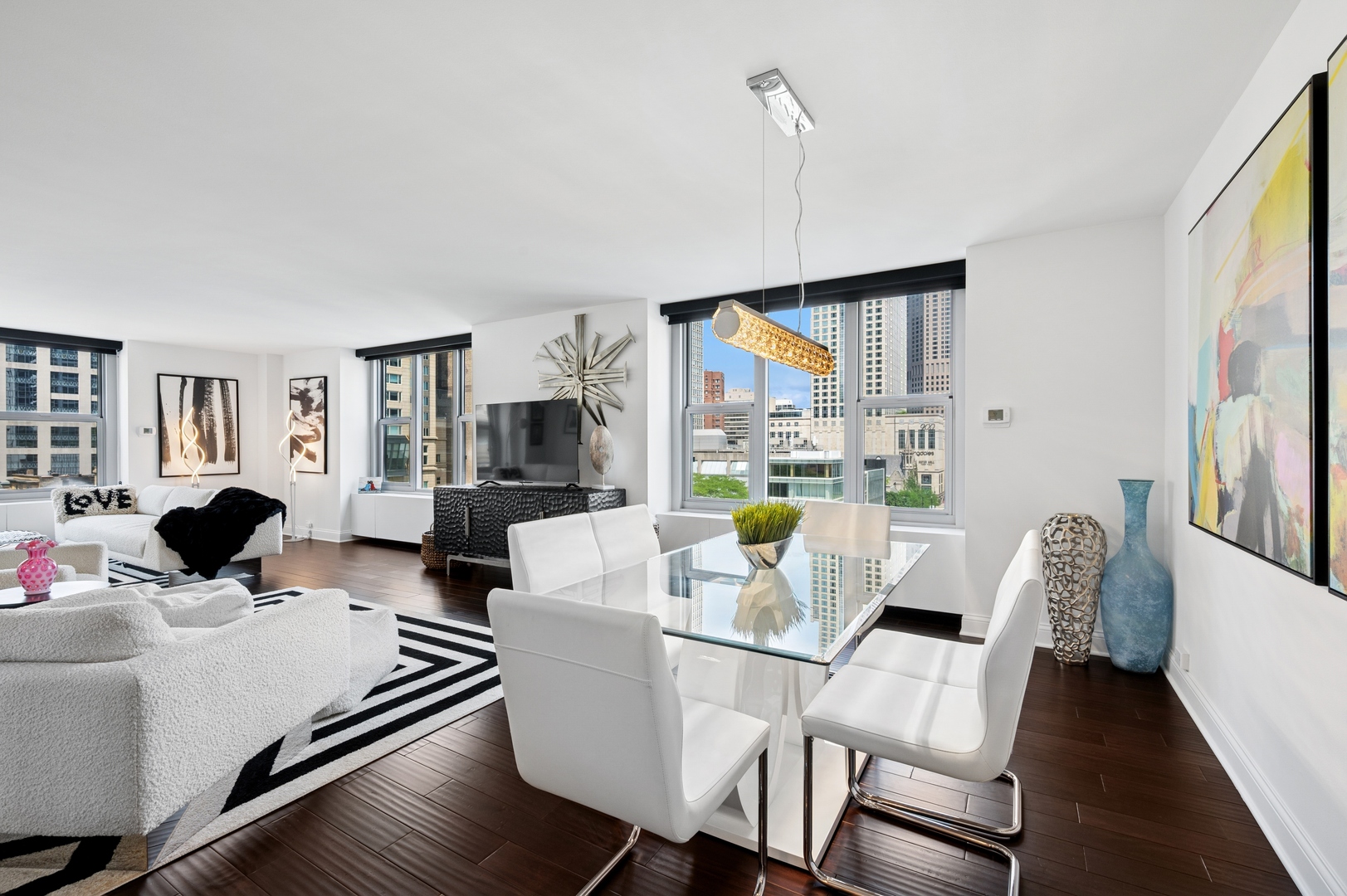 777 N Michigan Avenue Unit: 1001