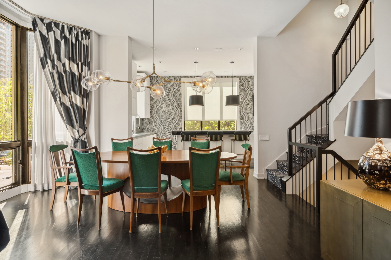 640 W Fulton Street Unit: A