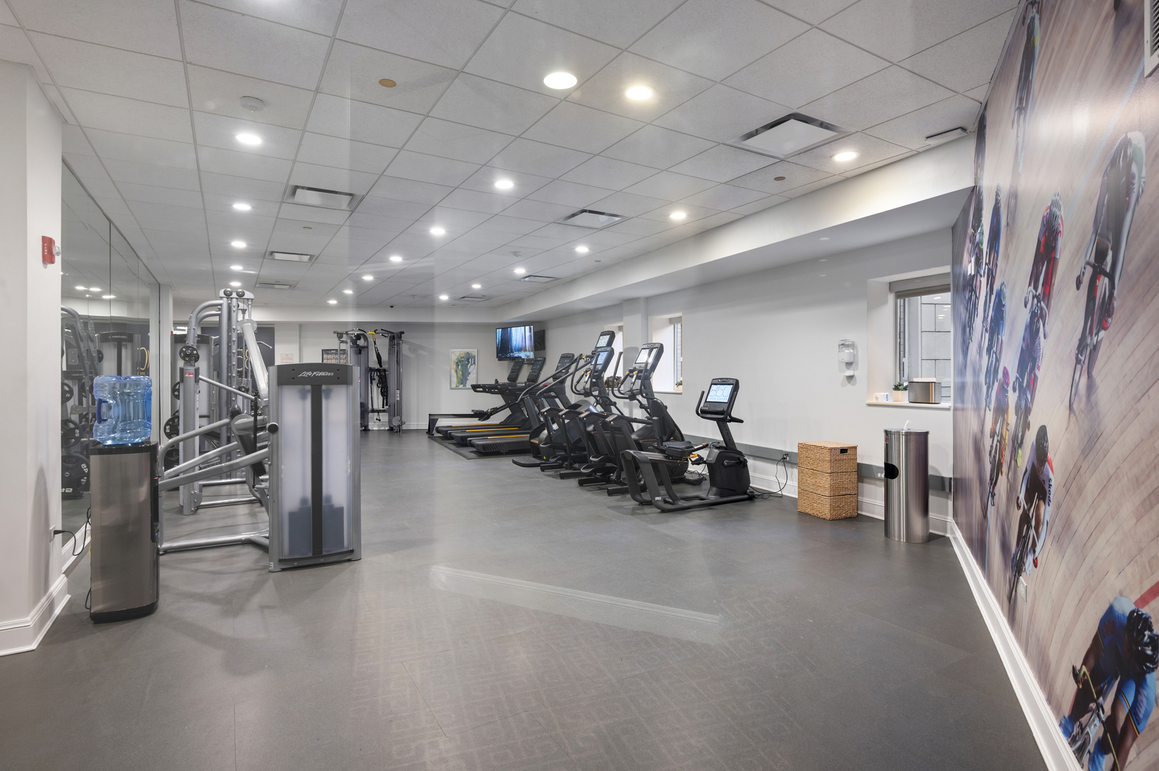 850 N Lake Shore Drive Unit: 612