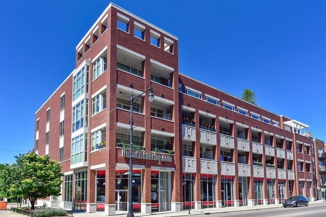 1611 N Hermitage Avenue Unit: 205