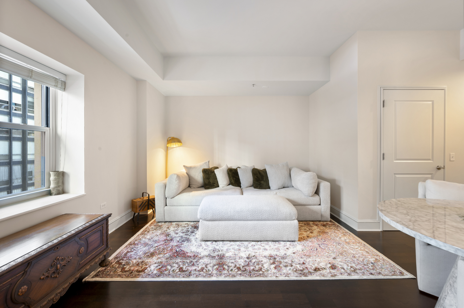 850 N Lake Shore Drive Unit: 612