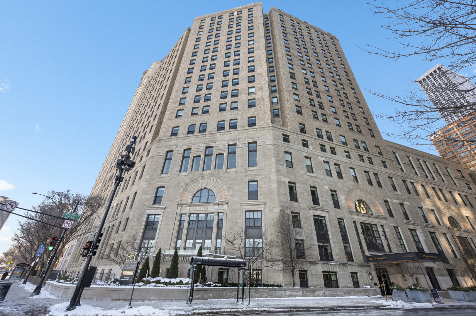 850 N Lake Shore Drive Unit: 612