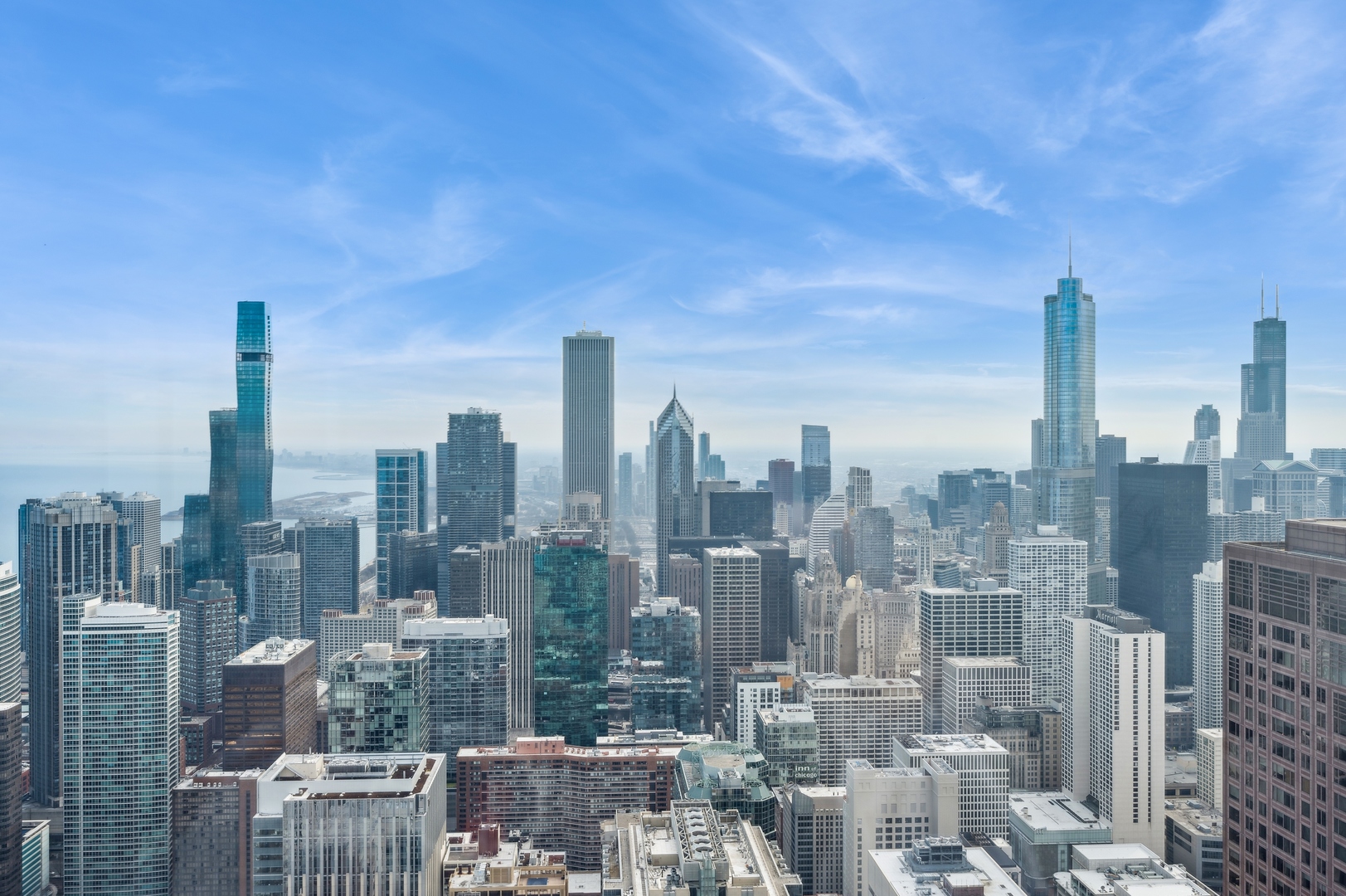 180 E PEARSON Street Unit: 6907