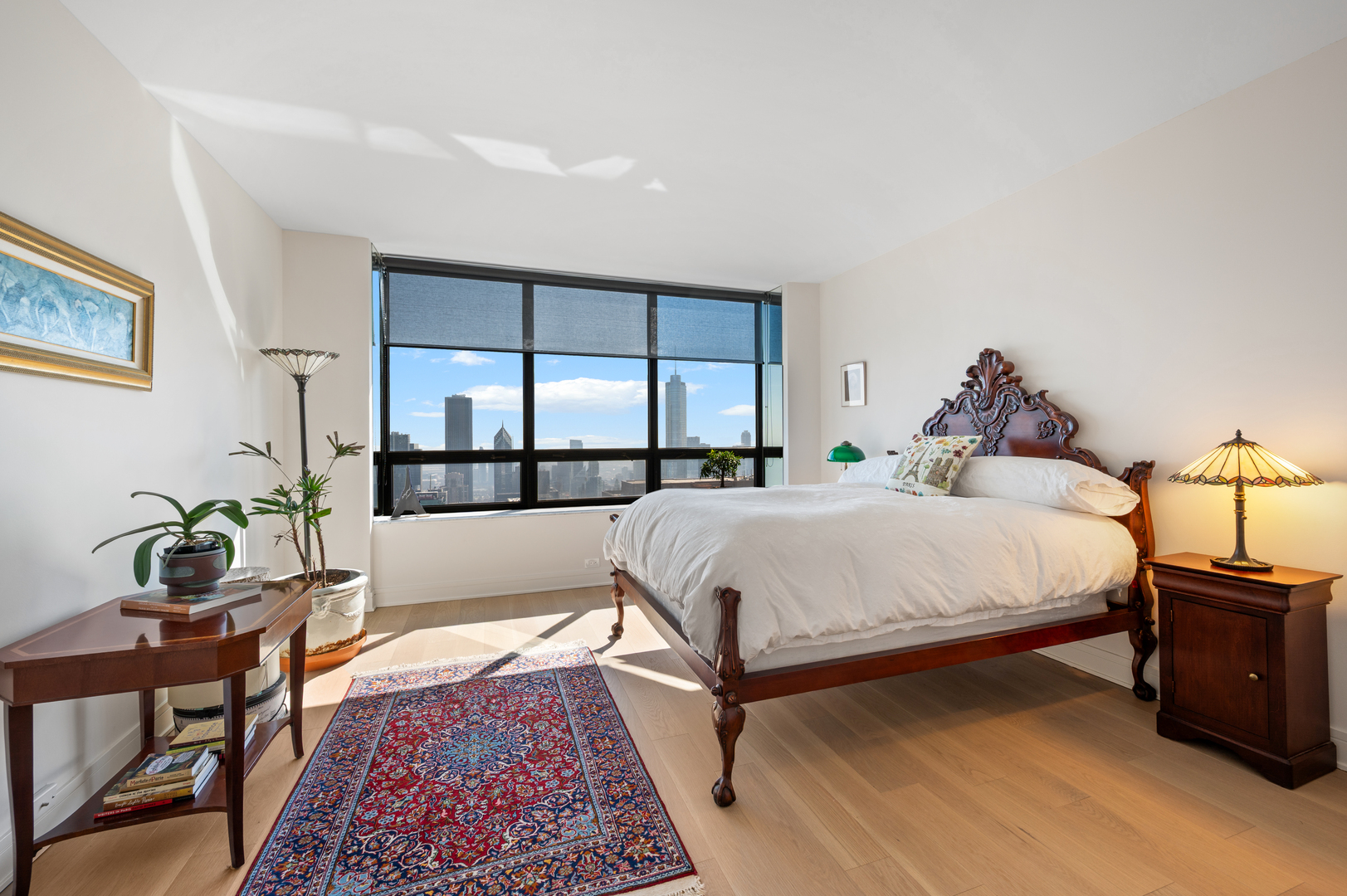 180 E PEARSON Street Unit: 6907