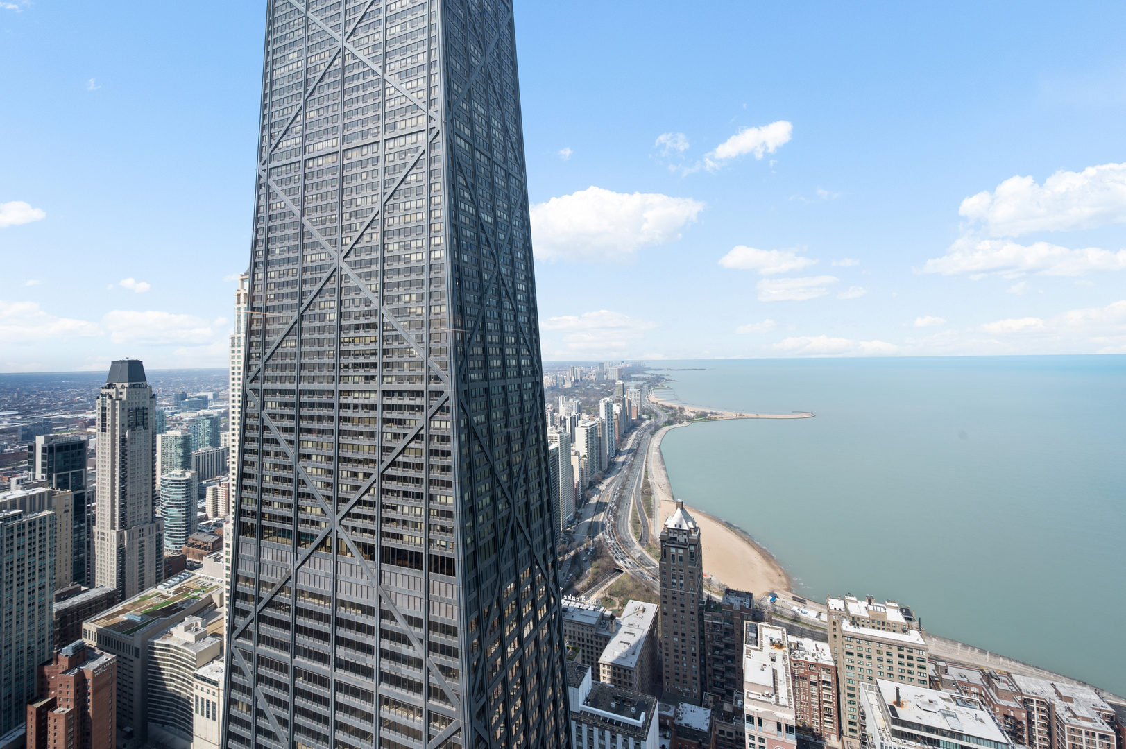 180 E PEARSON Street Unit: 6003