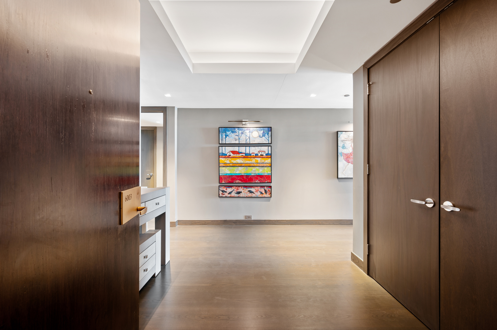 180 E PEARSON Street Unit: 6003