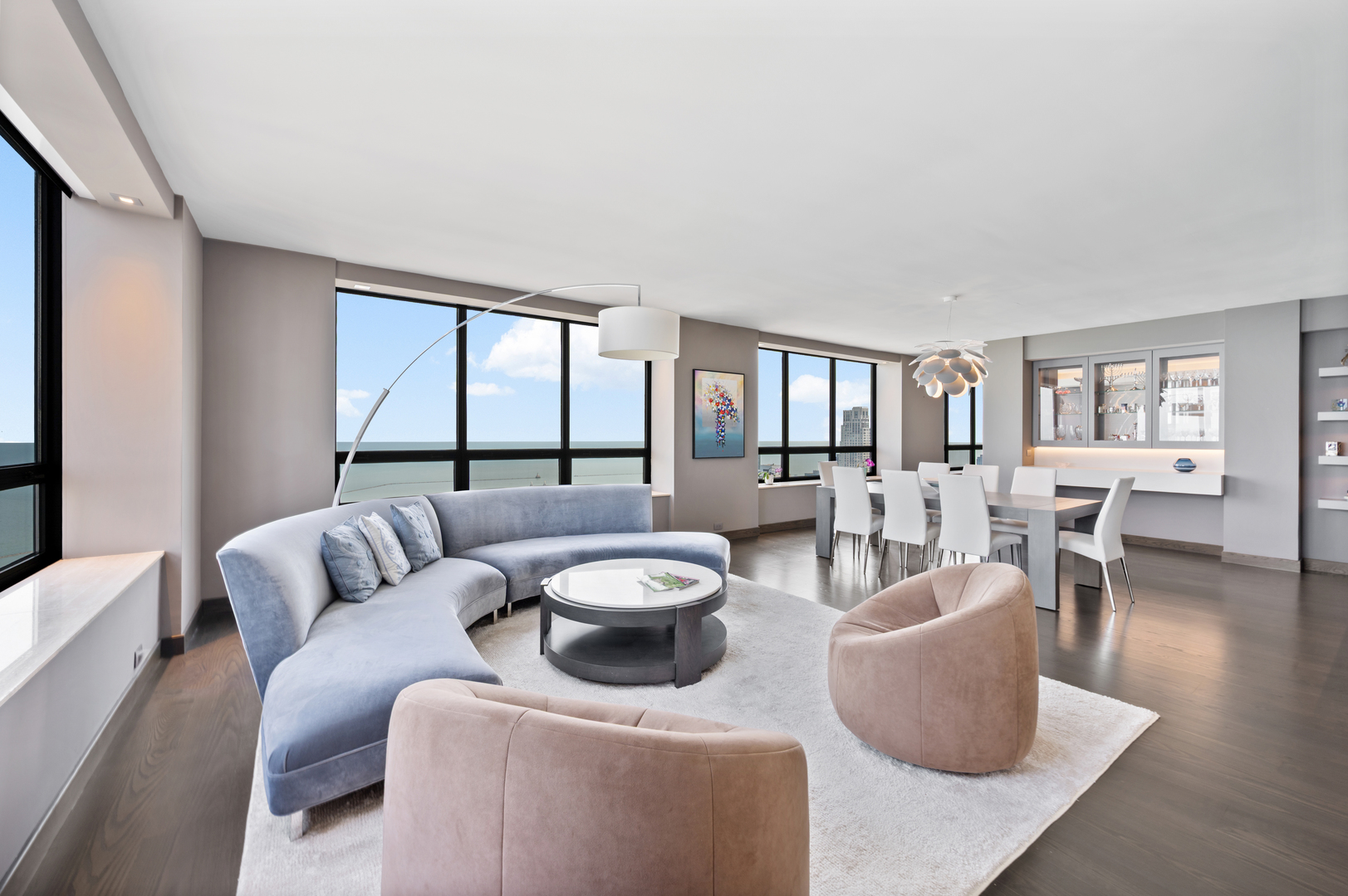 180 E PEARSON Street Unit: 6003
