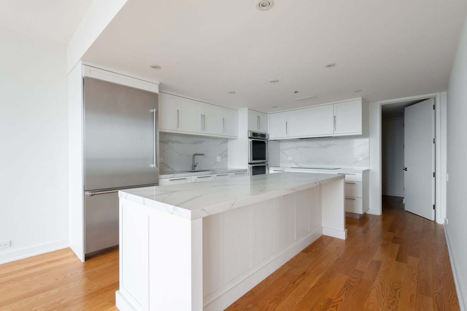 180 E Pearson Street Unit: 4706