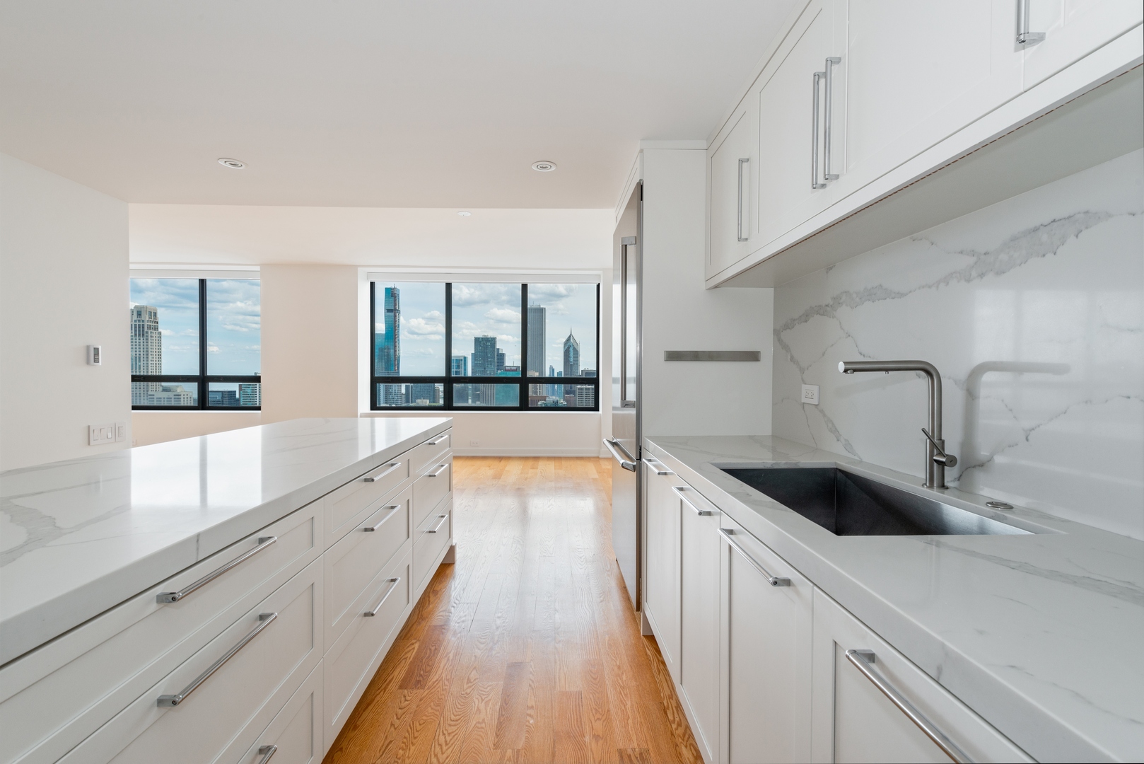 180 E Pearson Street Unit: 4706