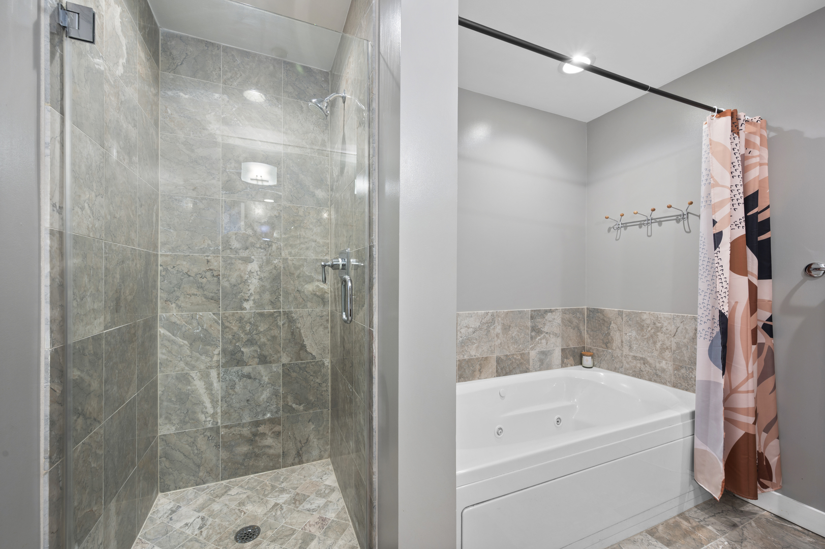 737 W Washington Boulevard Unit: 3607