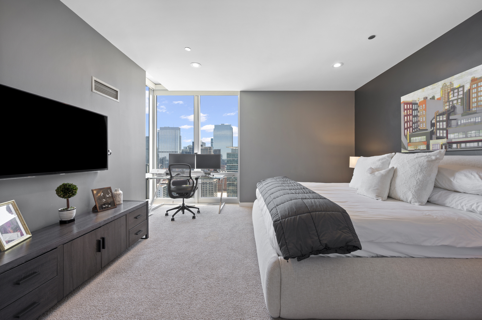 737 W Washington Boulevard Unit: 3607