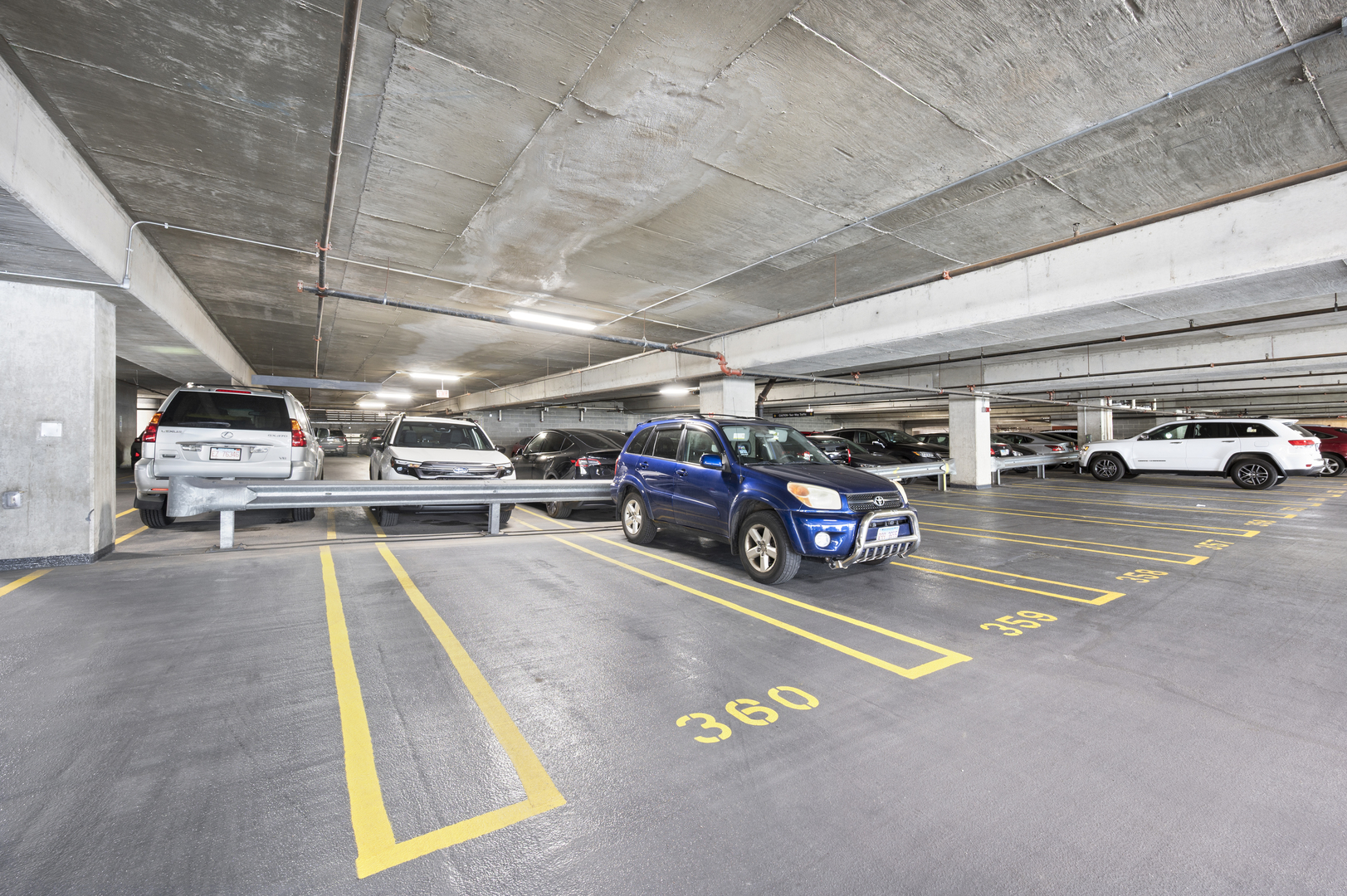 737 W Washington Boulevard Unit: 3607