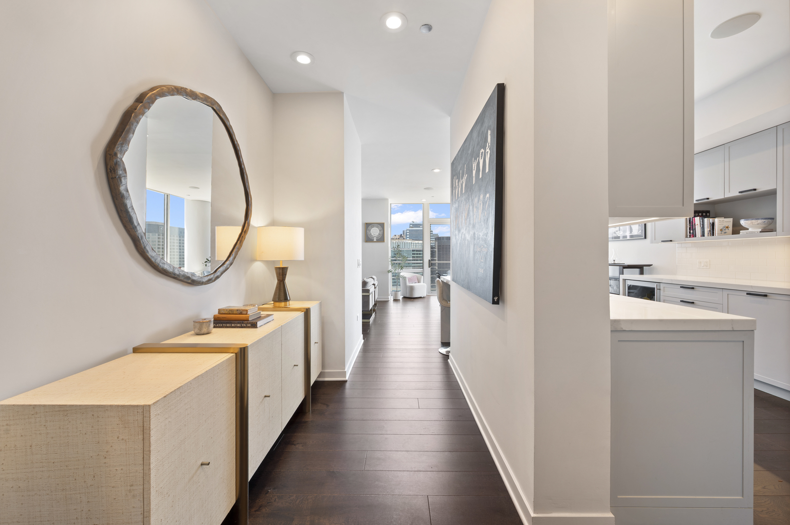 737 W Washington Boulevard Unit: 3607