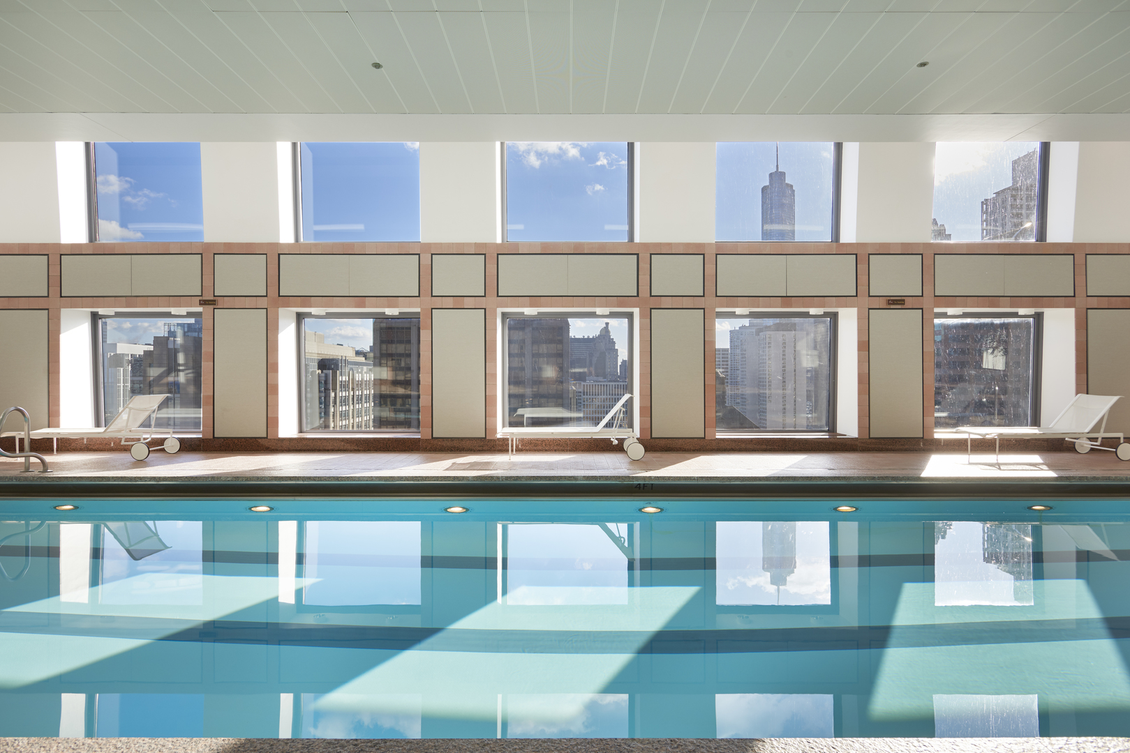 161 E Chicago Avenue Unit: 40DE