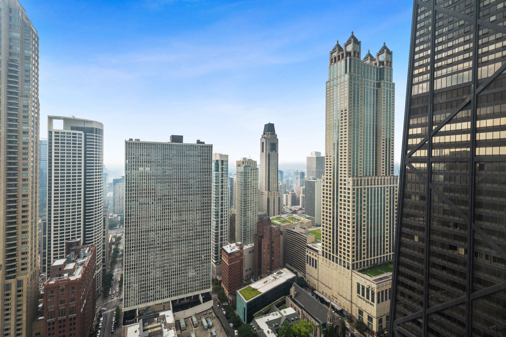 180 E Pearson Street Unit: 3707