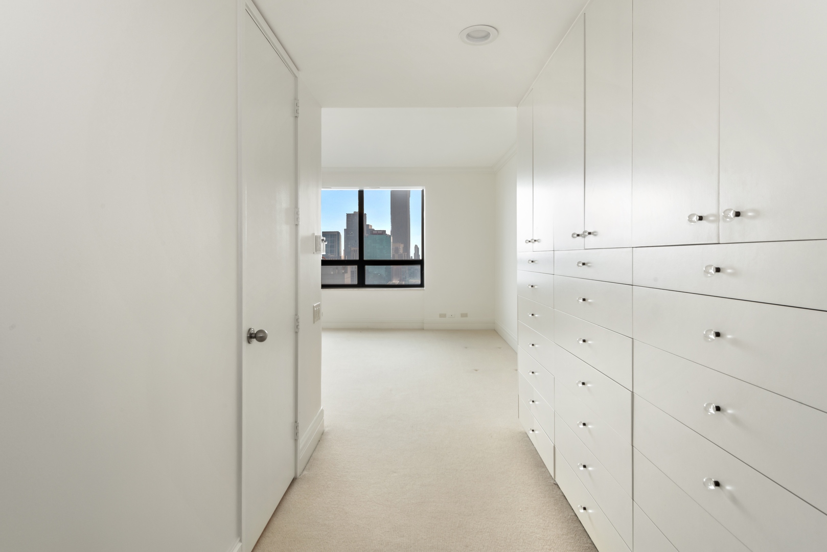 180 E Pearson Street Unit: 3707