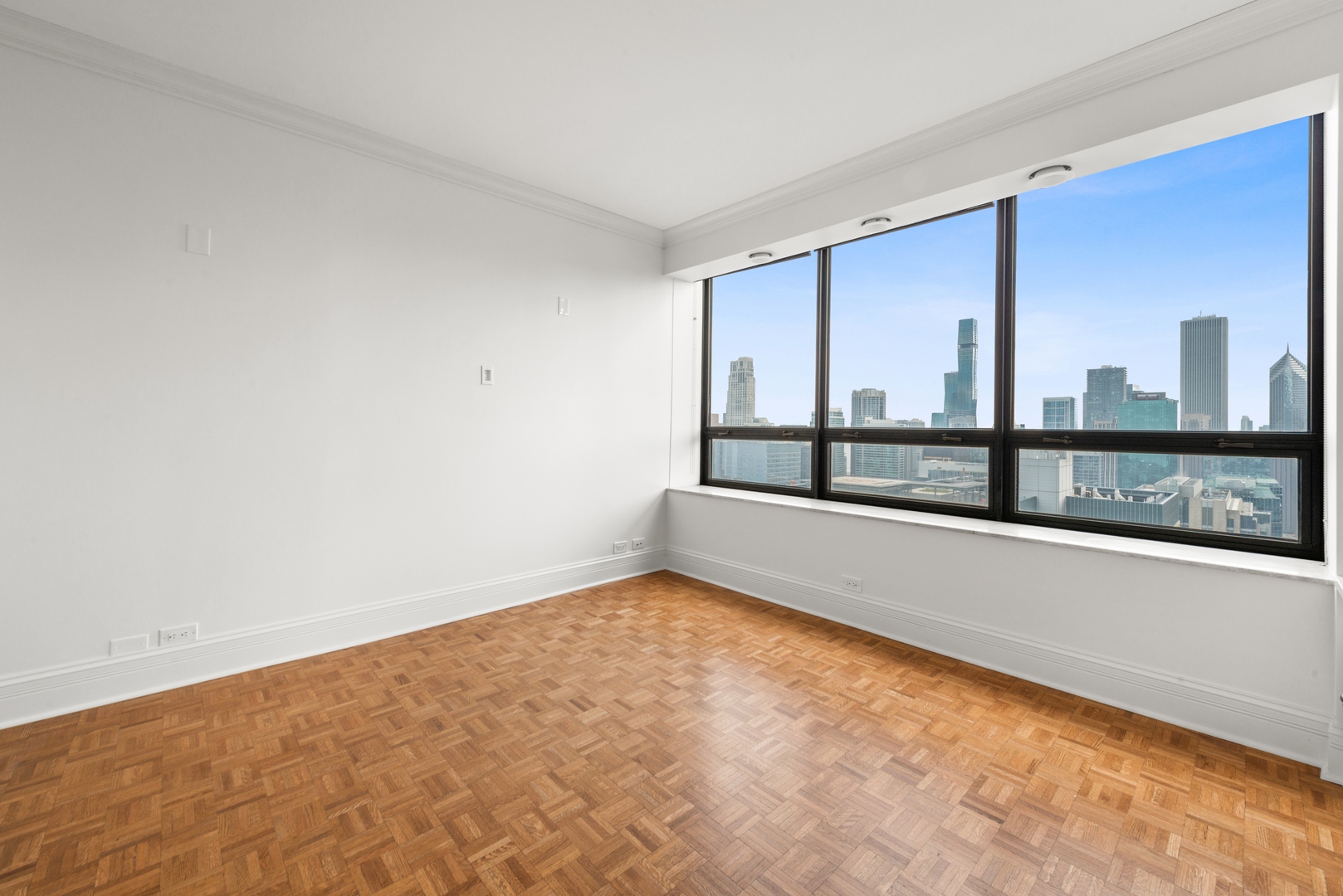 180 E Pearson Street Unit: 3707