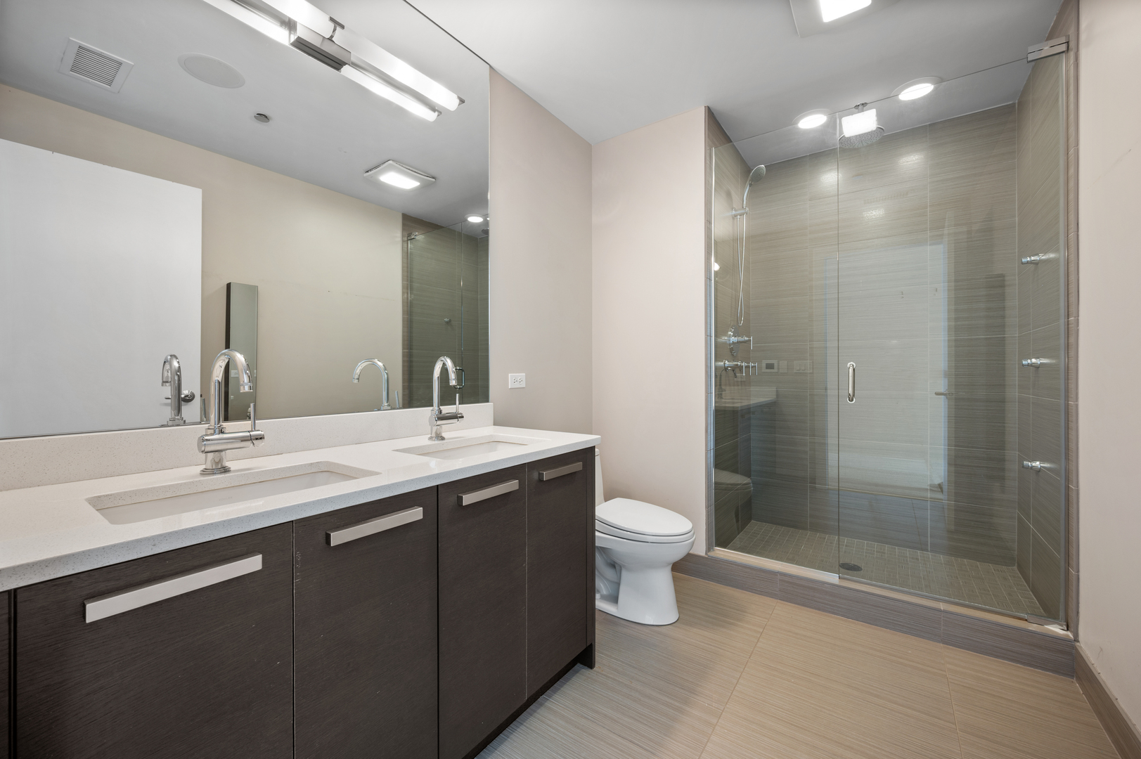 110 W Superior Street Unit: 2603