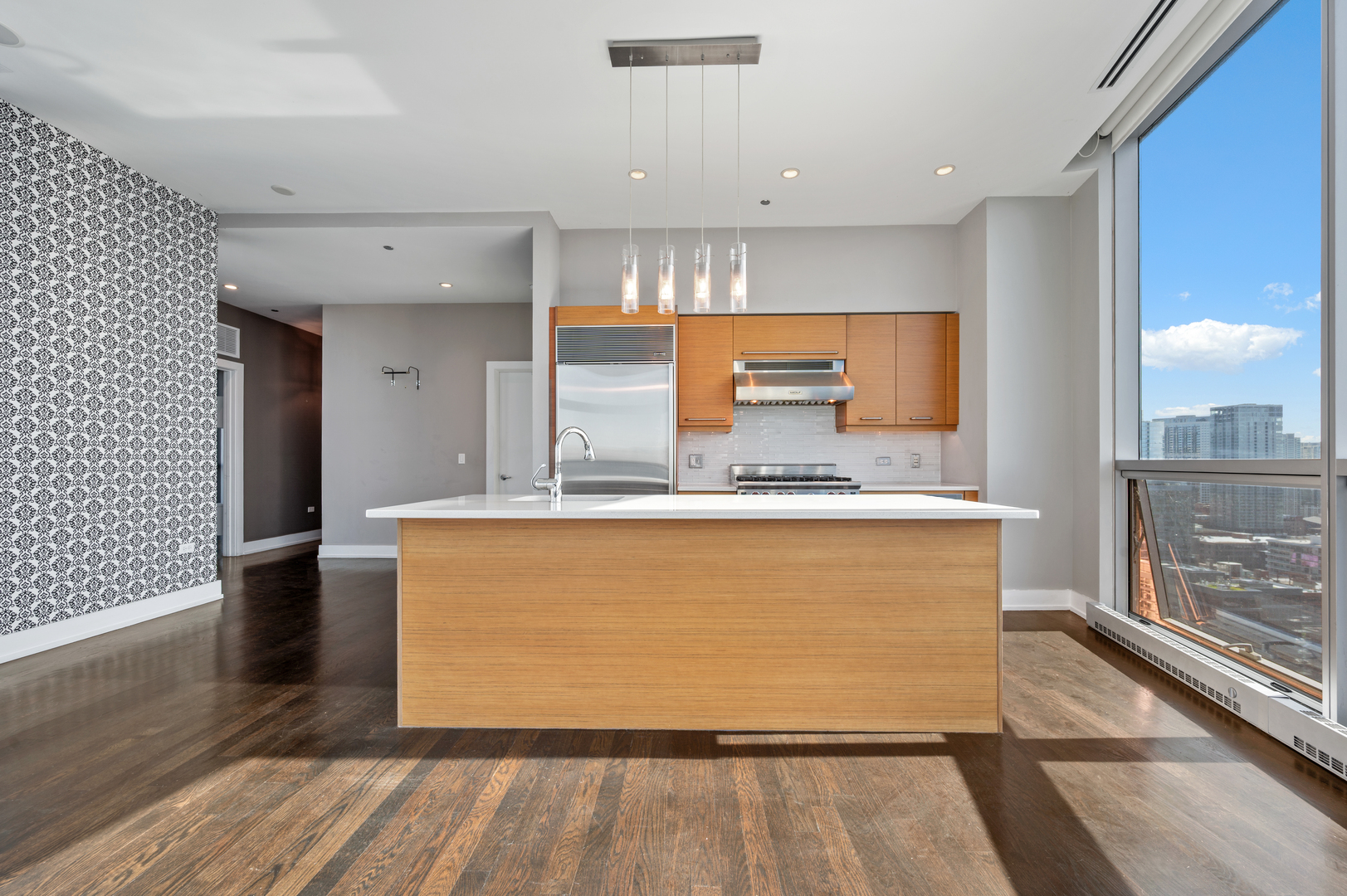 110 W Superior Street Unit: 2603