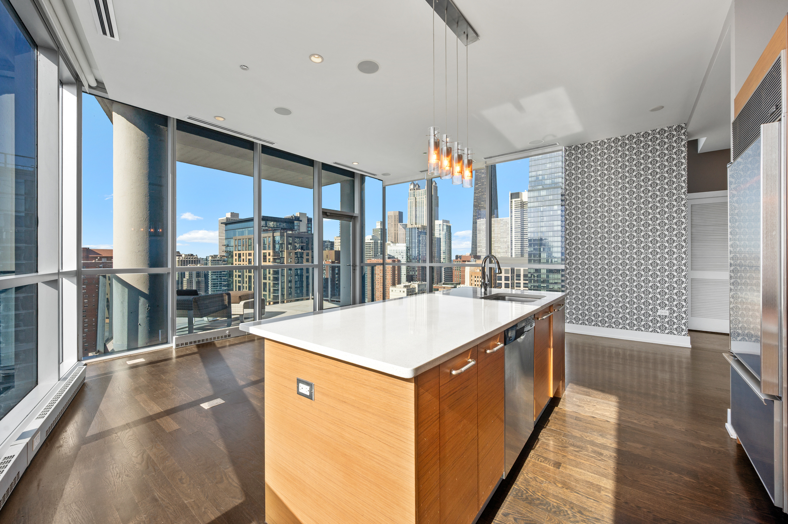 110 W Superior Street Unit: 2603