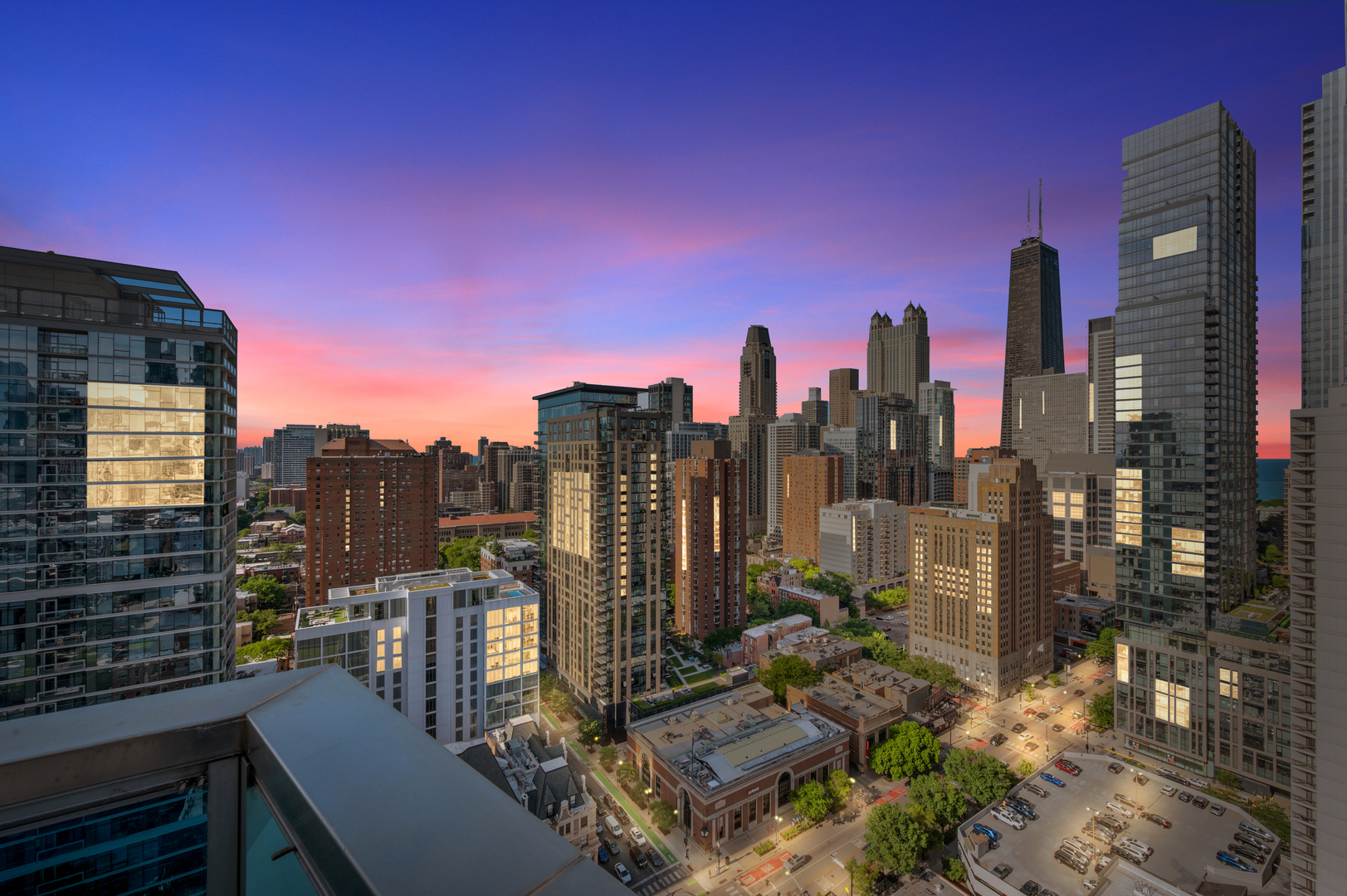 110 W Superior Street Unit: 2603