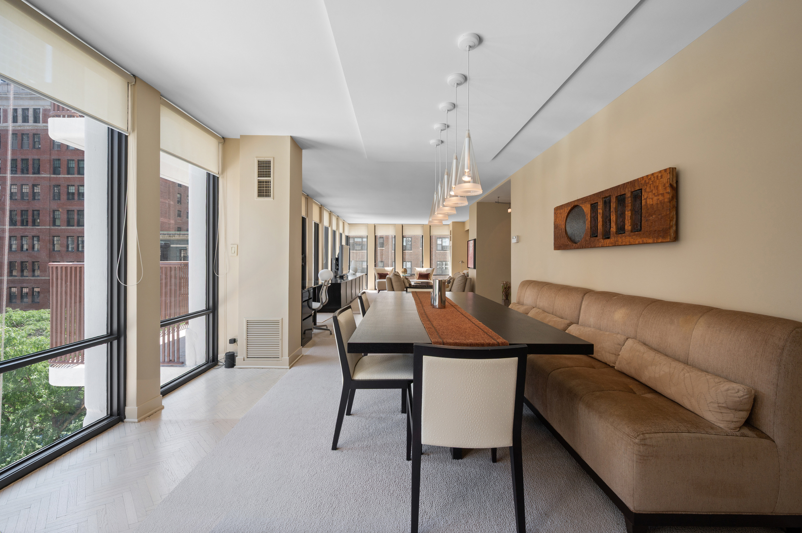 200 E Delaware Place Unit: 7D