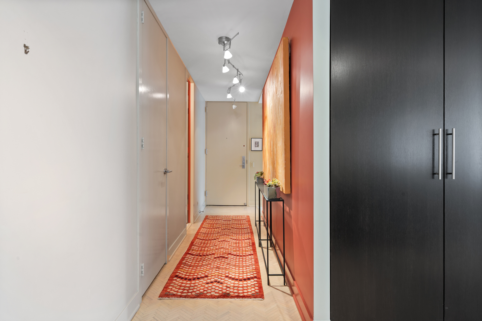 200 E Delaware Place Unit: 7D