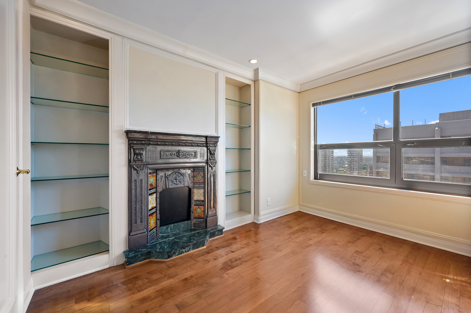 1410 N State Parkway Unit: 27B