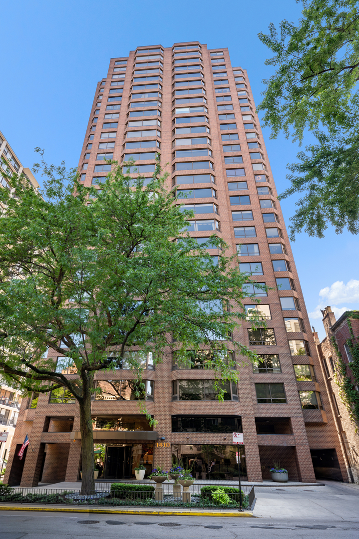 1410 N State Parkway Unit: 27B